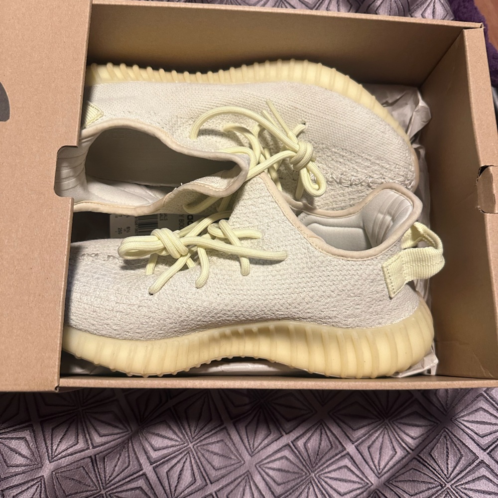 COPY - Yeezy V2 butter